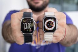 مقایسه APPLE WATCH ULTRA و APPLE WATCH ULTRA 2